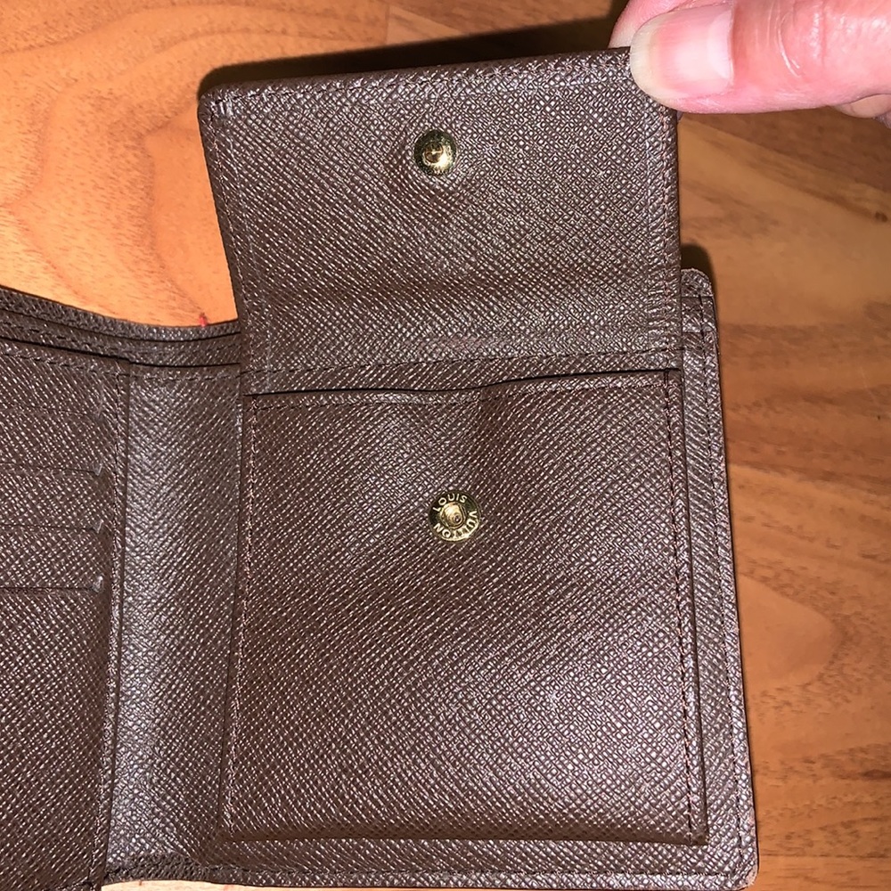 Authentic Louis Vuitton Damier Ebene Marco Bifold Leather Wallet - Picture 9 of 14